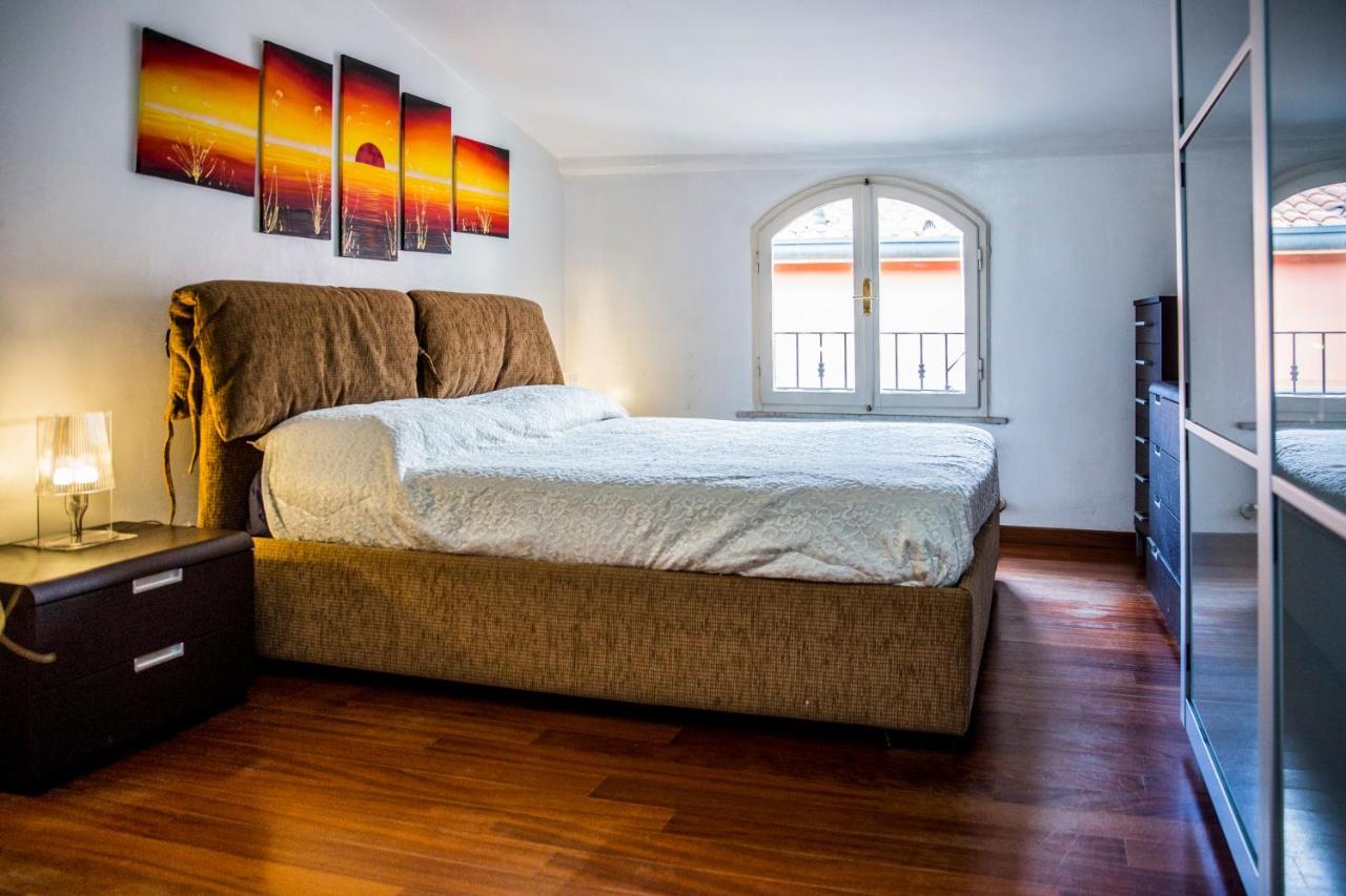 Stupenda Mansarda Centralissima, Finiture Di Lusso การ์รารา ภายนอก รูปภาพ
